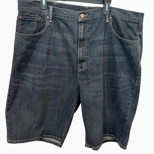 Levi’s 569 Shorts Mens Size 42 READ